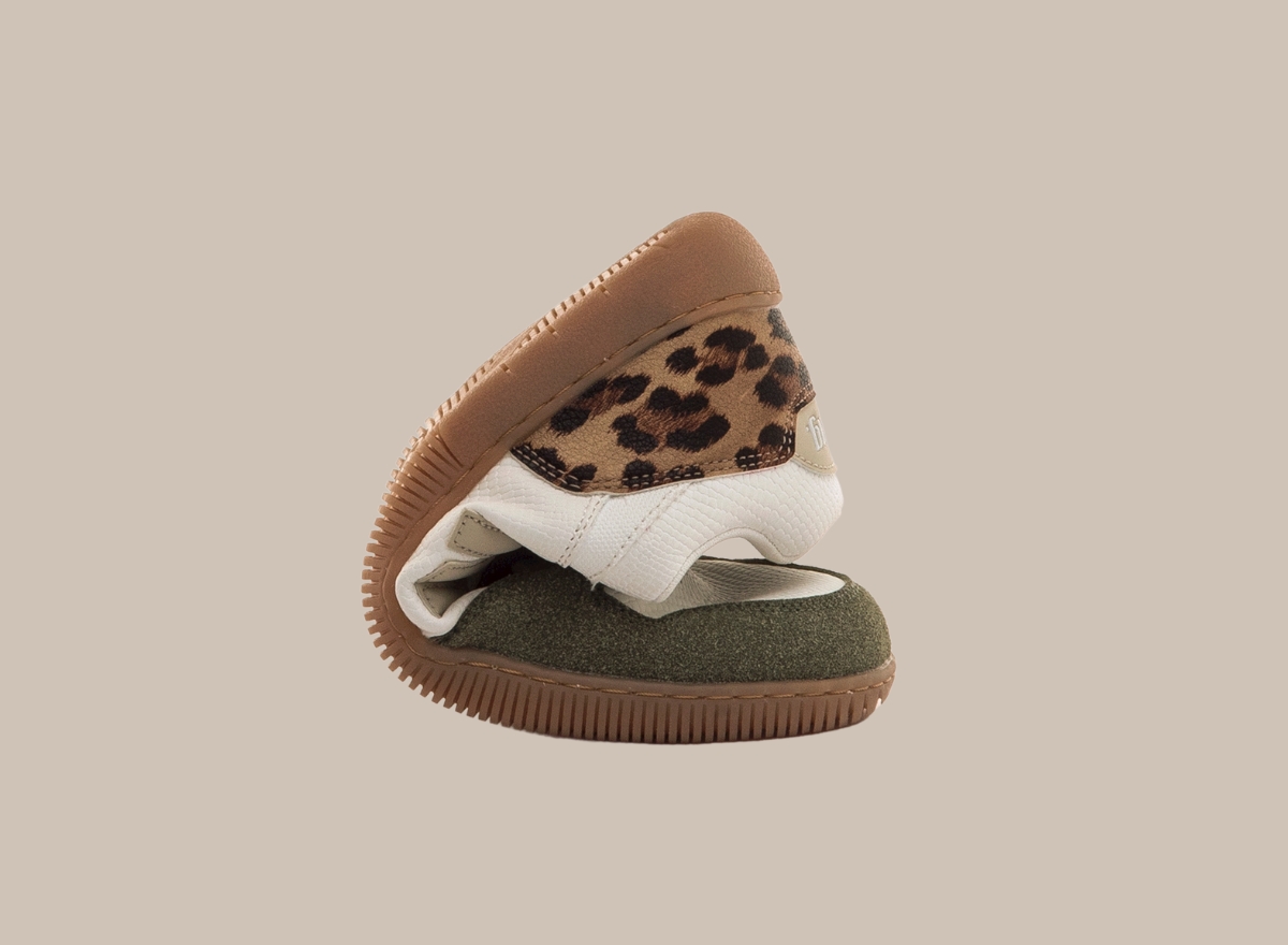 Calzado barefoot de mujer